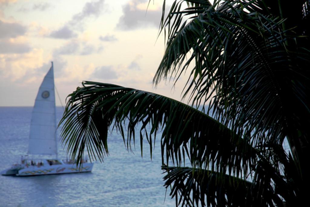 Sapphire Beach Resort East End  Exterior foto